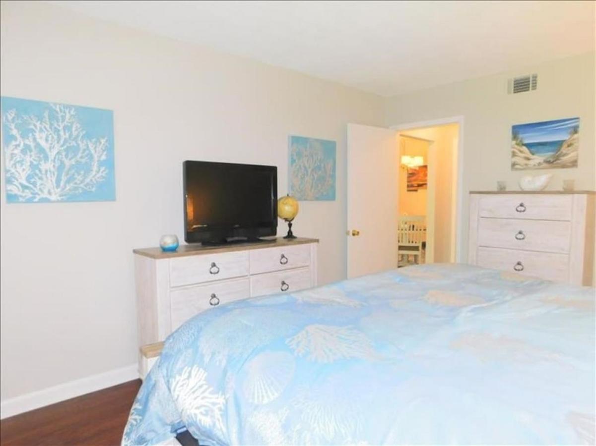 T15 Downstairs Beachy Quiet King Bed Villa St. Simons Island ภายนอก รูปภาพ